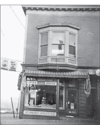 Стара снимка на фасадата на Кенебек Фрут 112263_kenebet_frut.jpg